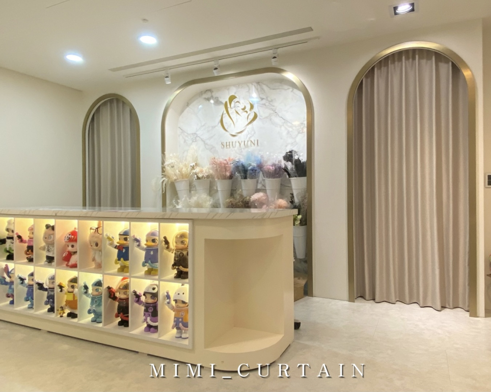 MIMI_CURTAIN - 2